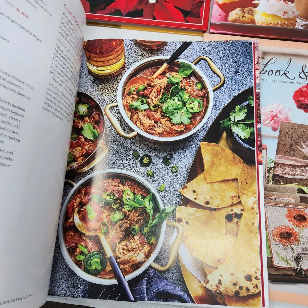 Lot Of 4 Holiday DIY Cookbooks Crafts & Home Decor Ideas Seasonal Bundle Books